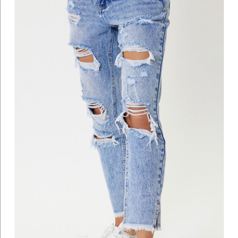 NWT: KanCan High Rise Distressed Boyfriend Jeans - Picture 5 of 6